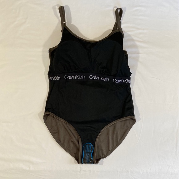 Calvin Klein Size 16 Bathing Suits 2 For 1  NWOT - Picture 7 of 11
